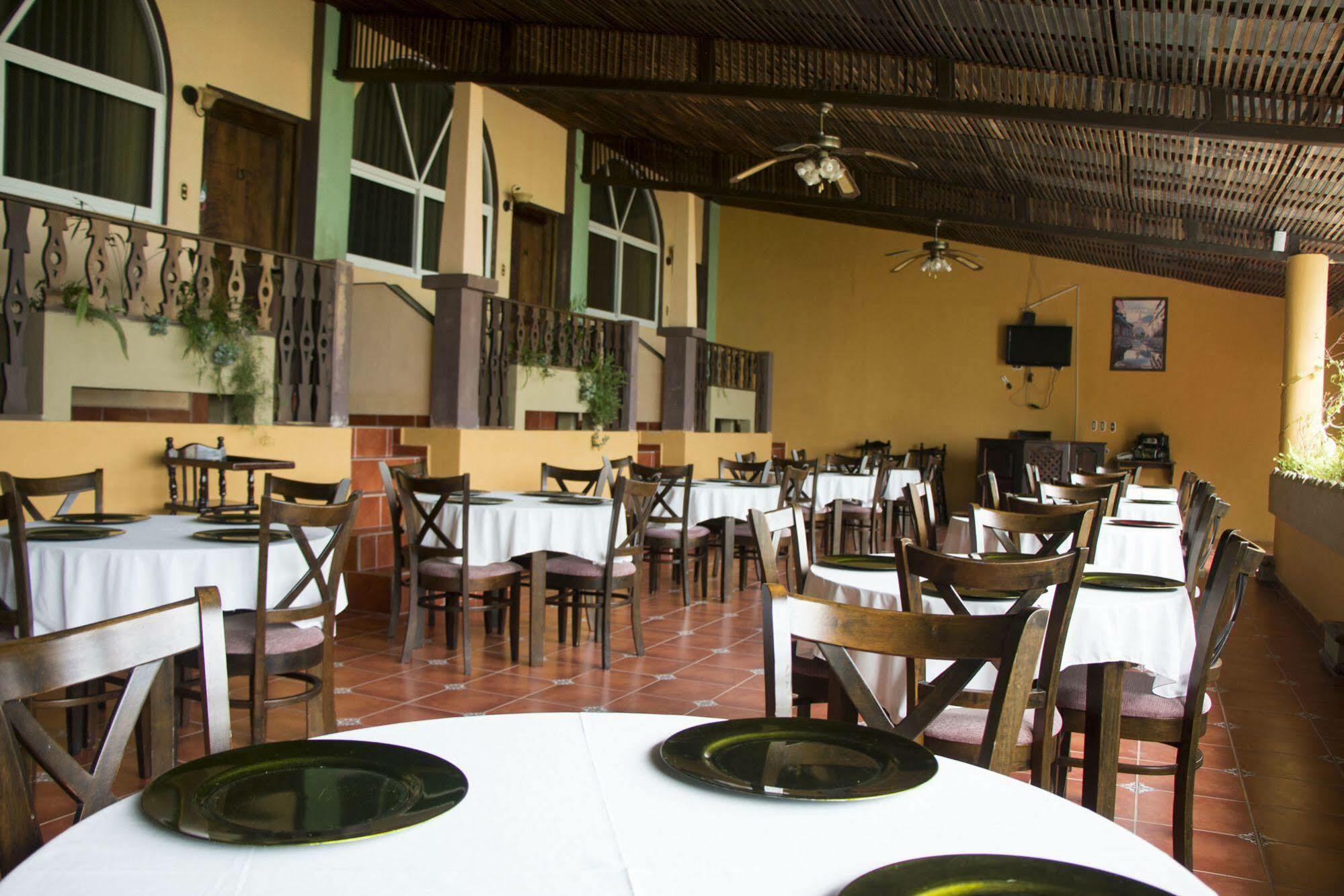 Hotel Ribiera Del Lago Peten Itza San Roman Εξωτερικό φωτογραφία